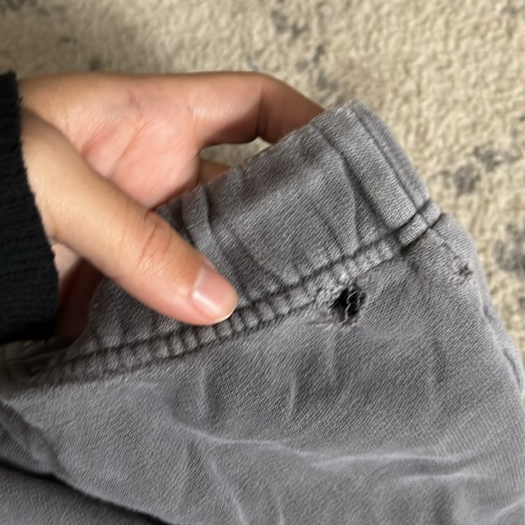 Elwood grey sweats - Picture 2 of 8